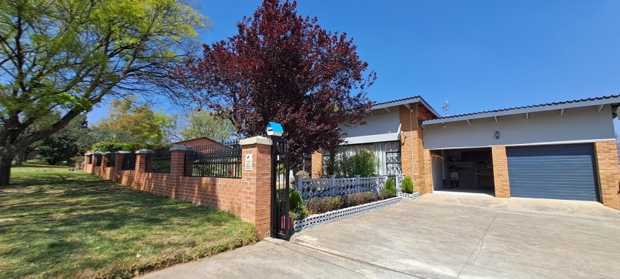 4 Bedroom Property for Sale in Panorama Free State